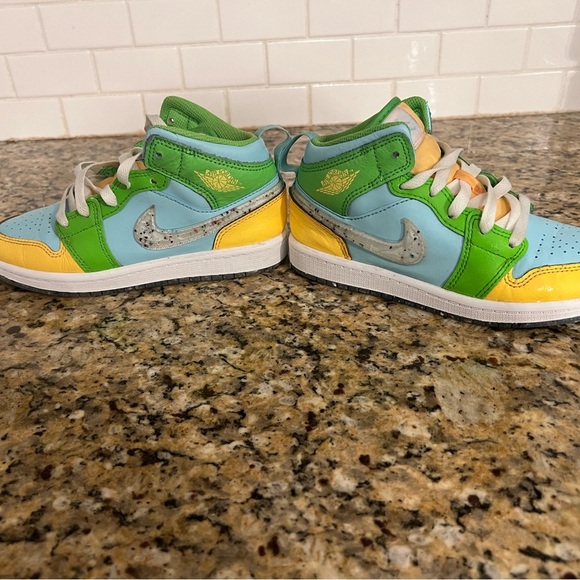 Nike Air Jordan 1 Mid PS 'Recycled Grind'  DX4370-400  Kids Size 1 - Picture 7 of 11